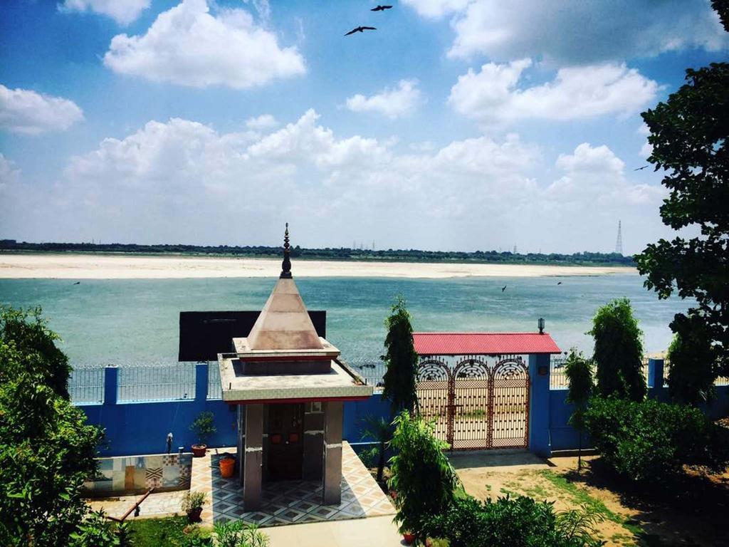 Sri Yoga Mandir Hotel Варанаси Екстериор снимка